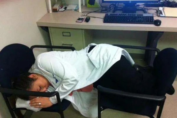 一名患者康复后霸占病房6年,他这样做到底是何居心?