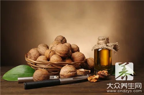 吃山核桃的好处