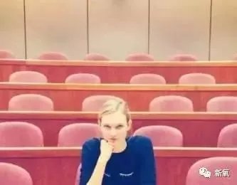 如何看待小kk拥抱奚梦瑶？