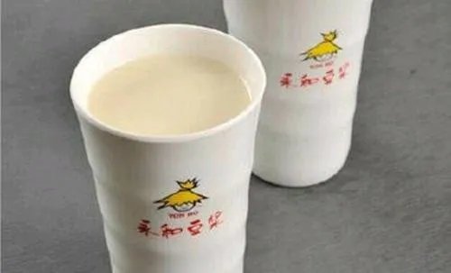 永和豆浆自称国饮被罚30万,为何网友都说活该?