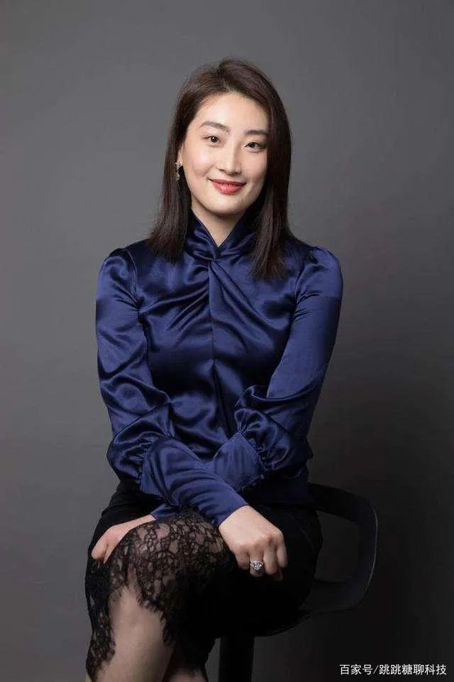 她是千亿公主,身价超30亿38岁仍未嫁,父亲宗庆后公开征婚,她是谁?