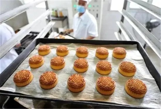 中秋节后卖不完的月饼都去哪了?销毁、猪饲料还有黑暗料理