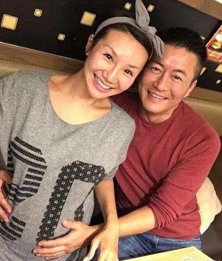 高曙光是个痴情的男人吗 他为什么和江珊离婚了