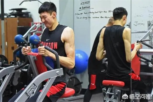 周琦再度被球队下放到发展联盟,为何表现极差的哈腾却留队?