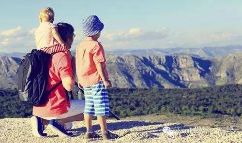 中国夫妻160天花60万带孩子旅行,值吗?