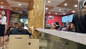 逛食记 篇三十六:一碗鸿福面,半碗吃老本,南京网红面馆的幸与不幸