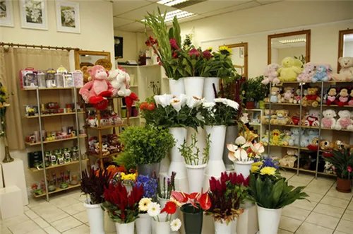 花店装修效果图 充满爱与美的温馨空间