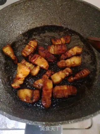 五花肉烧土豆