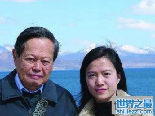 揭秘翁帆怀孕真相 杨振宁和翁帆的孩子 