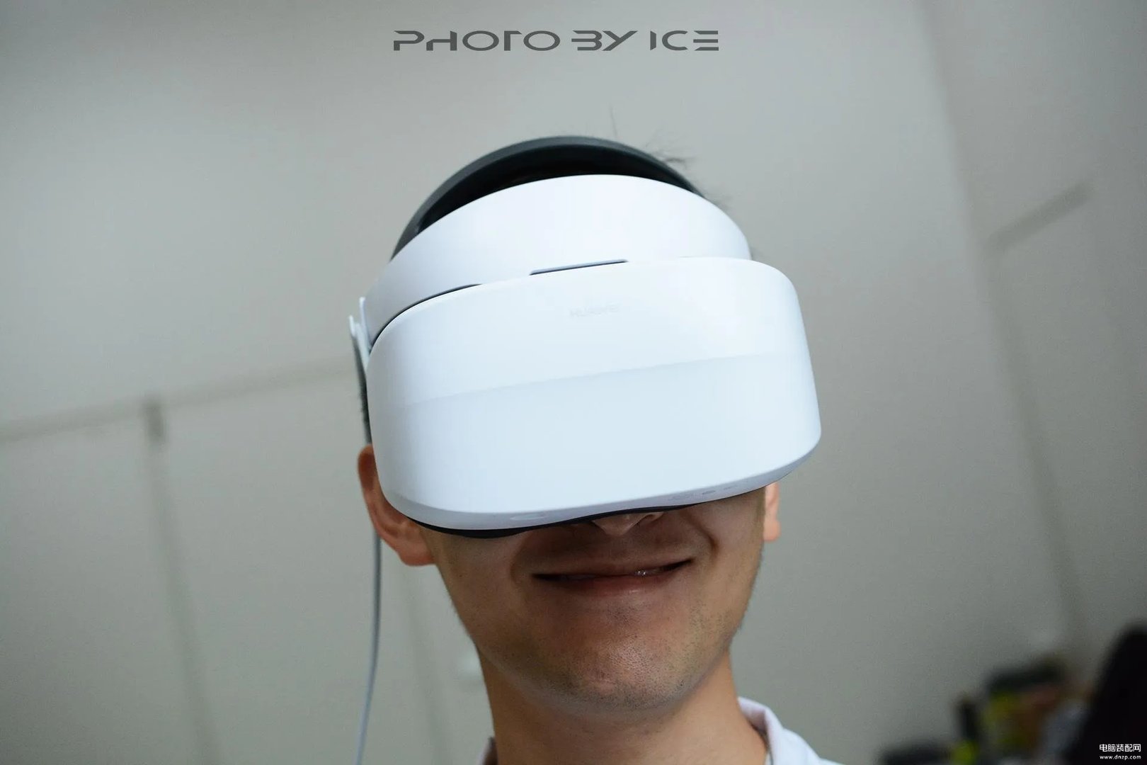 华为vr2眼镜测评(IMAX影院震撼感受HUAWEI VR 2)