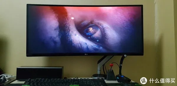 34寸带鱼屏/IPS/144hz/曲屏/过气LG电竞旗舰LG 34UC79G开箱,顺便晒一下桌面