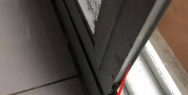 纱窗怎么装