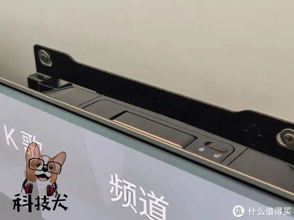 海信社交电视S7系列图评:5T AI运算能力 搭载独有U+超画质引擎