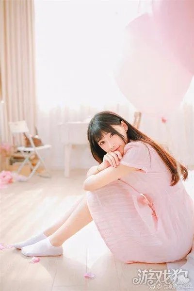 如何评价kpl解说琪琪?
