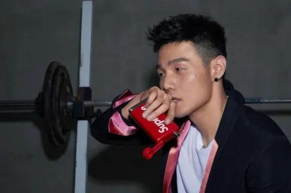 歌曲《贝贝》只有4秒,李荣浩为何会发布这样一首歌?