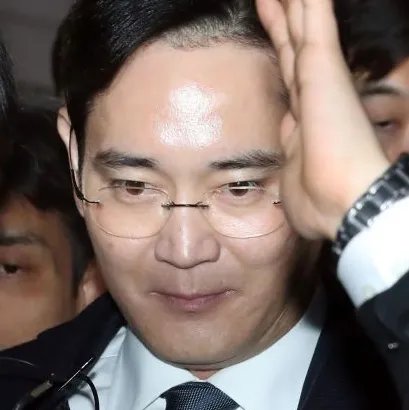 三星掌门人李在镕被批捕是真的吗?