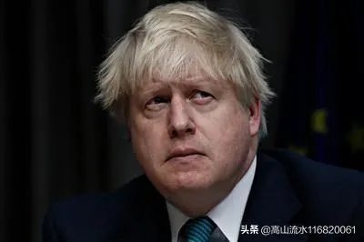 约翰逊能下床行走了，知道美国开出的“药方”了吗？