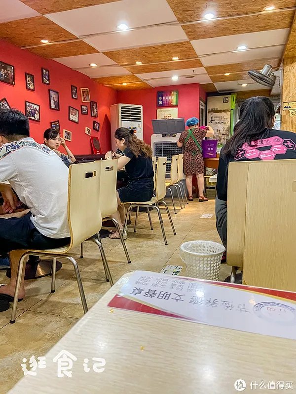 逛食记 篇三十六:一碗鸿福面,半碗吃老本,南京网红面馆的幸与不幸