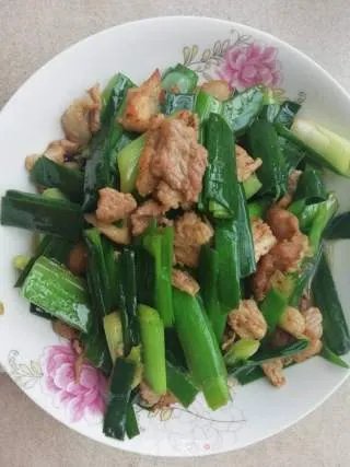 炒蒜苗