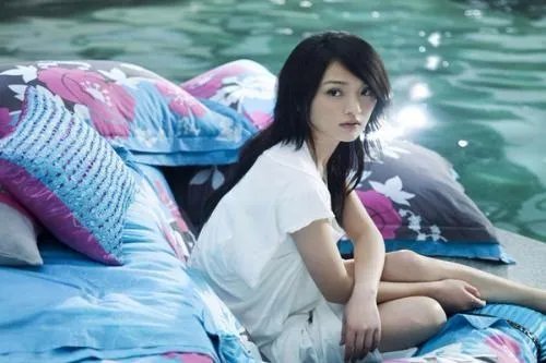 为什么周迅来也来参加真人秀节目,“掰碎人设”后的安静?