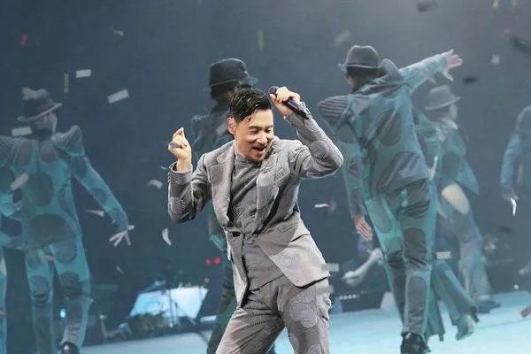也许相爱很难就难在其实双方各