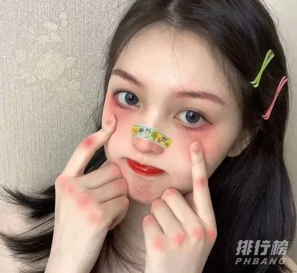 腮红怎么打才好看_腮红的正确打法
