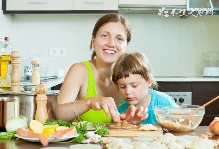 月抛美瞳什么牌子好 美瞳十大品牌排行榜