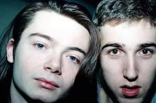 Daft Punk解散了,歌红人火为何无人见过真面目?