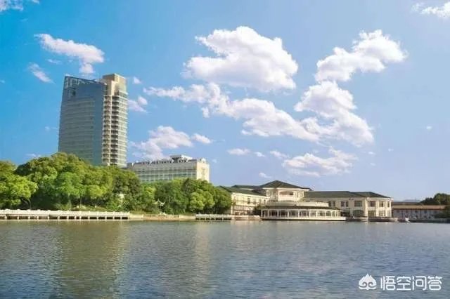 全国房贷利率6连降,要转换成LPR吗?