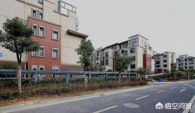 想在南京买房，目前哪个区性价比高？