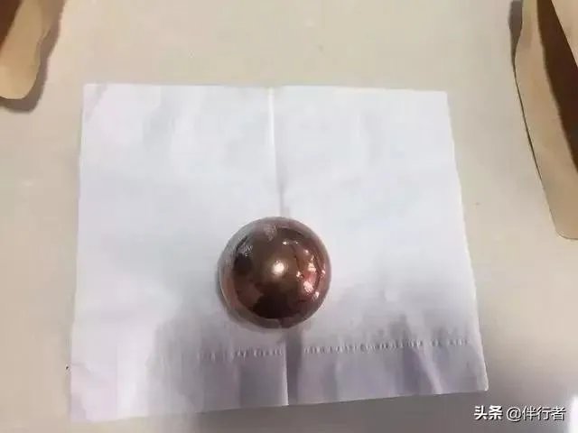 铁球砸死女婴整栋楼判赔业主上诉,能否改判？