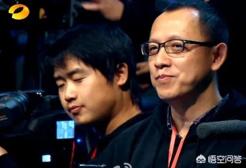如何评价《歌手》导演洪涛？