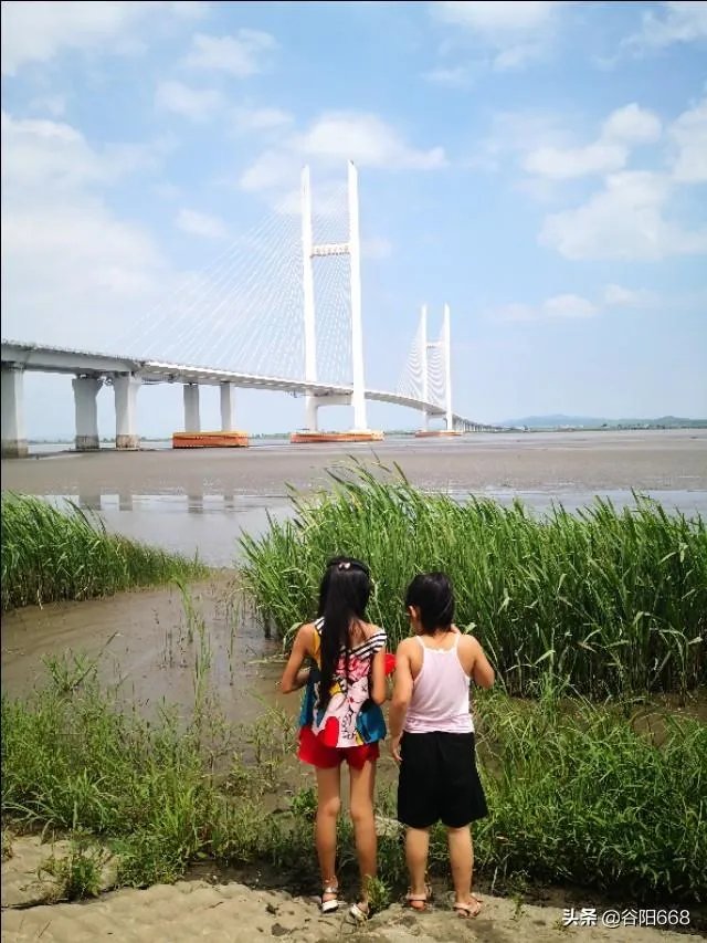 开车旅行是什么感觉呢？