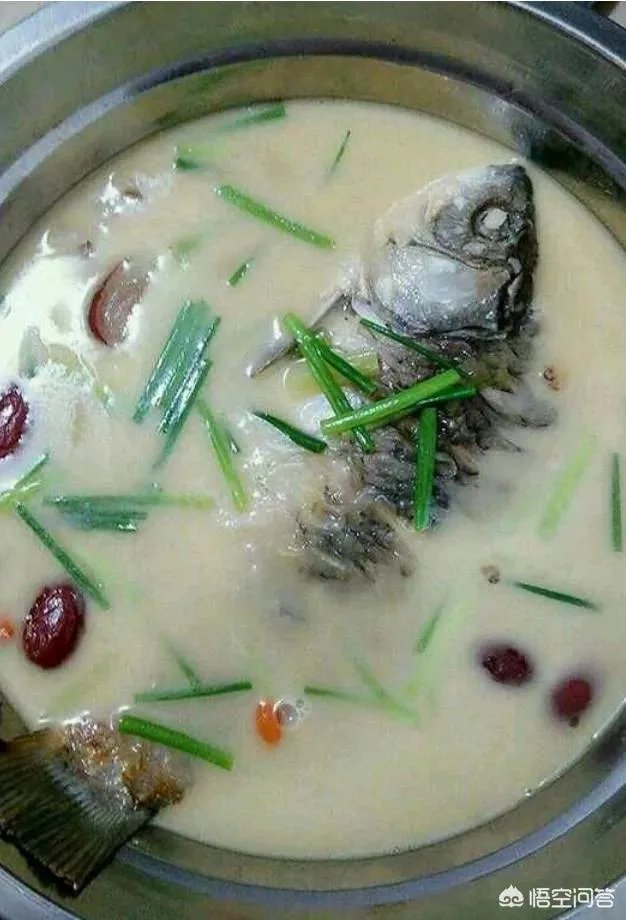 怎样熬鲫鱼汤?