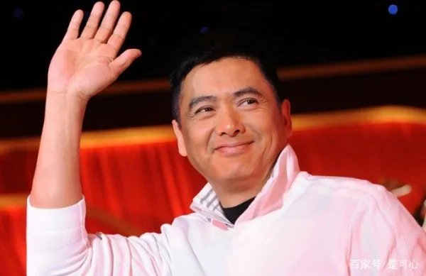 声称裸捐全部财产,灾难来临却一毛不拔,周润发是后悔了吗