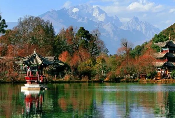 去丽江旅游需要多少钱？