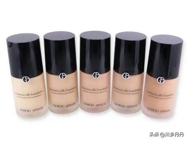 阿玛尼的粉底液怎么样?