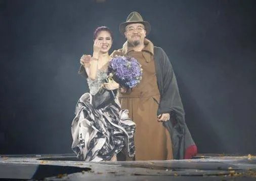 黄伟文和杨千嬅为什么决裂?黄伟文为什么叫wyman?