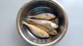 雪菜黄鱼面