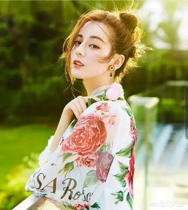 为什么哥伦比亚名模Daniela botero被评为本届2018世界杯第一美女?