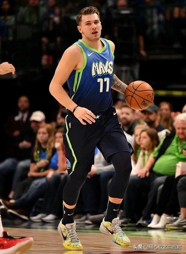 独行侠大胜鹈鹕,爵士击败灰熊,76人胜骑士,12月8日NBA西部排名有哪些变化?