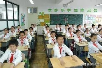 现在湖北没有解封、小孩要回贵州读书怎么办?