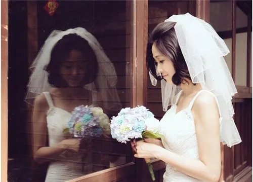 女生短发婚纱照怎么拍好看 短发新娘的婚纱照图片