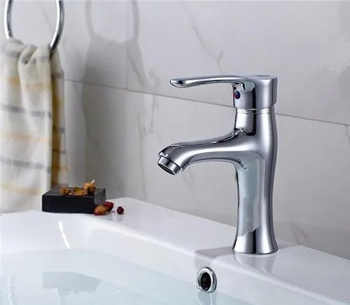 淋浴器混水阀漏水怎么修理
