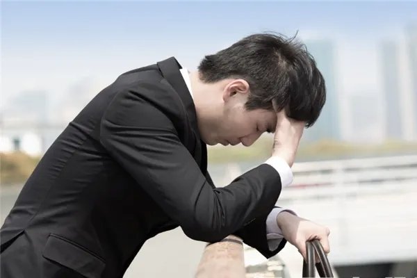 你觉得世界上最痛苦的事是什么?