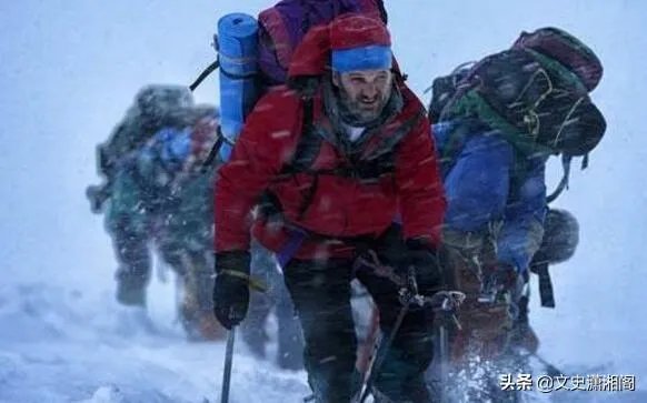 登珠峰为什么要夏尔巴人当向导