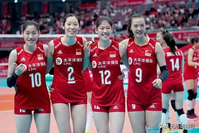 美国女排是什么水平,世联赛一场未输,怎么被中国打得溃不成军?