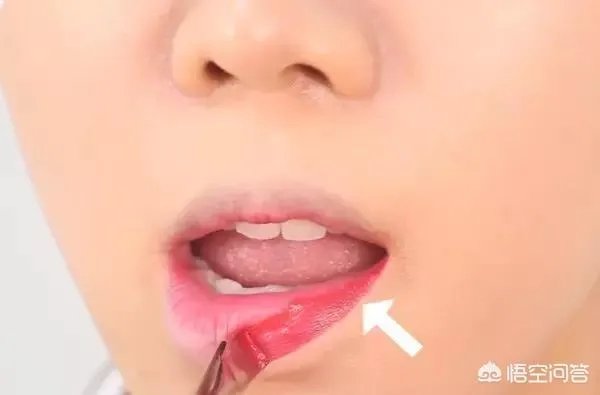 学习化妆简单吗?