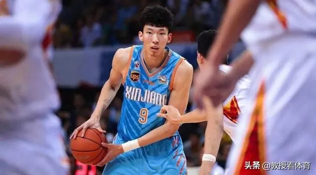 伊恩·克拉克与新疆男篮俱乐部签约后,新疆队实力如何?能否与广东一战?