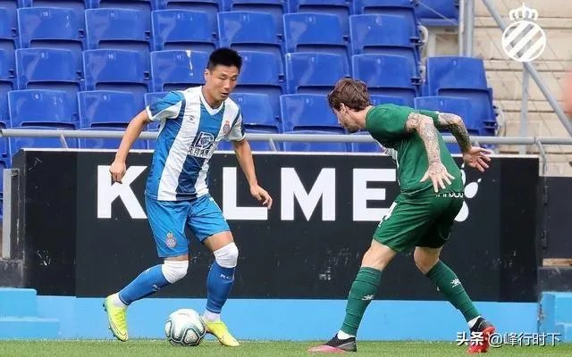 武磊进球后,为何会被主教练迅速换下场呢?